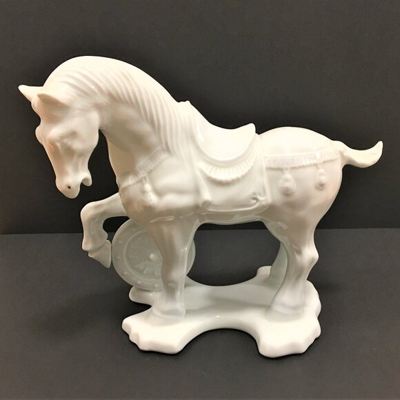 Collectible Chinese White Ceramic Horse Statue Handmade - Picture 1 of 11
